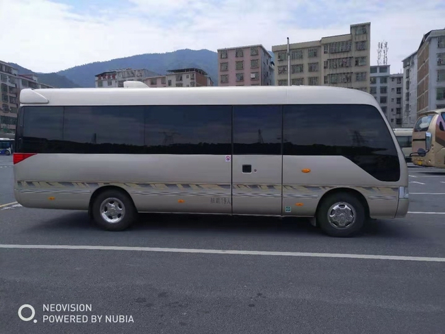 郴州租車“考察一號”19座高端商務(wù)中巴駕到_郴州資興租車